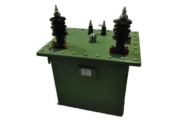 Transformator distribusi terbenam minyak tiga fase 25kVA
